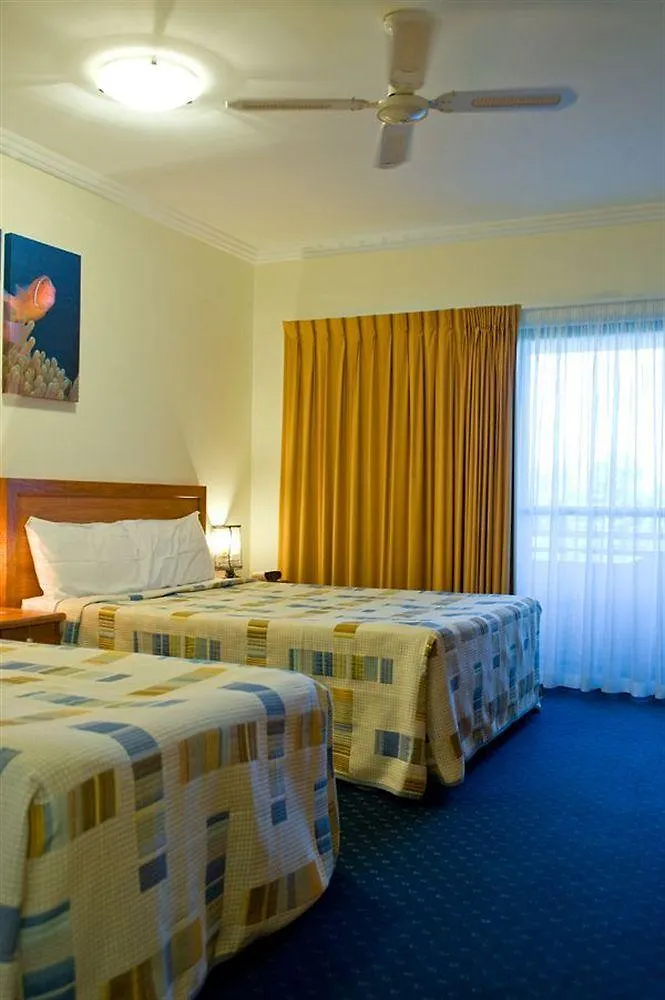 Kacy'S Bargara Beach Motel